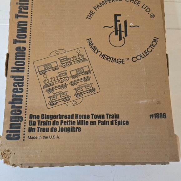Vintage 1998 Pampered Chef Gingerbread Train Mold #1806 – Stoneware Baking Pan - Picture 3 of 3